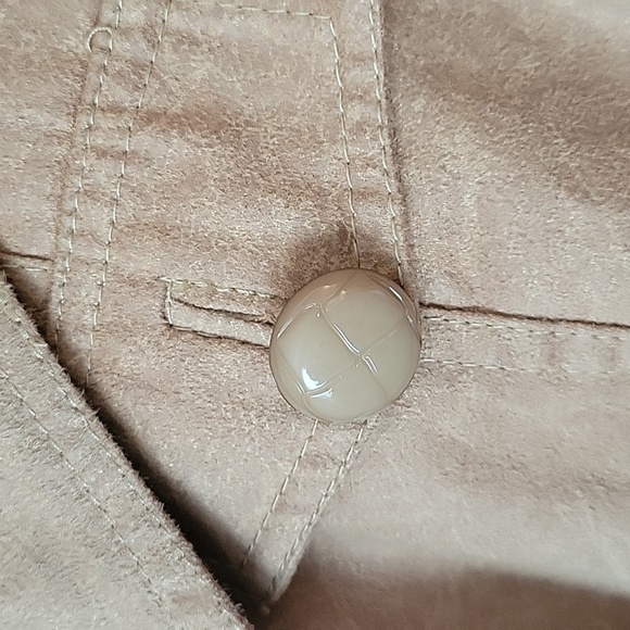 Austin Clothing Company Womans Sz. M Jacket Suede Look Beige - Picture 4 of 7
